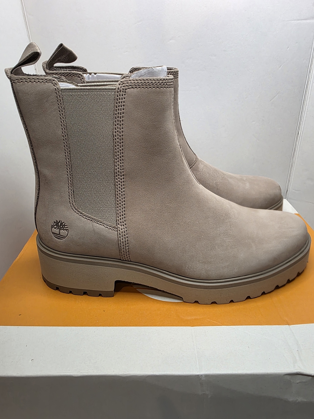Timberland Women's taupe grey Suede Chelsea Boots